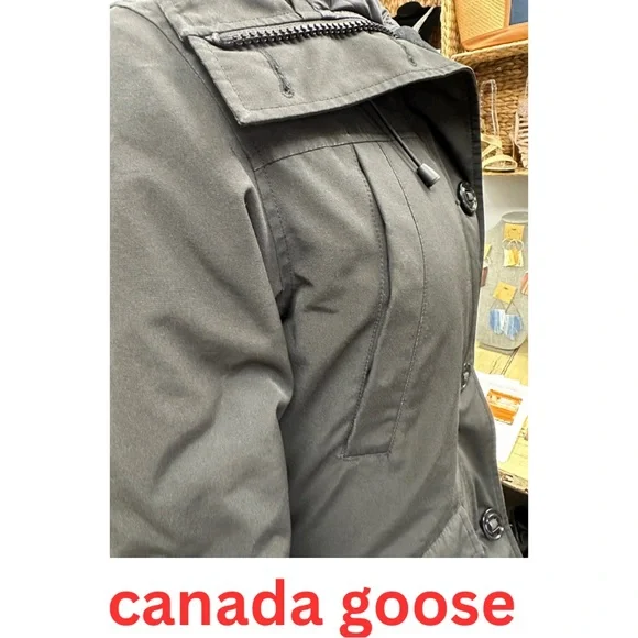 Canada Goose Women’s Rideau Parka Black Size Medium - Picture 9 of 17